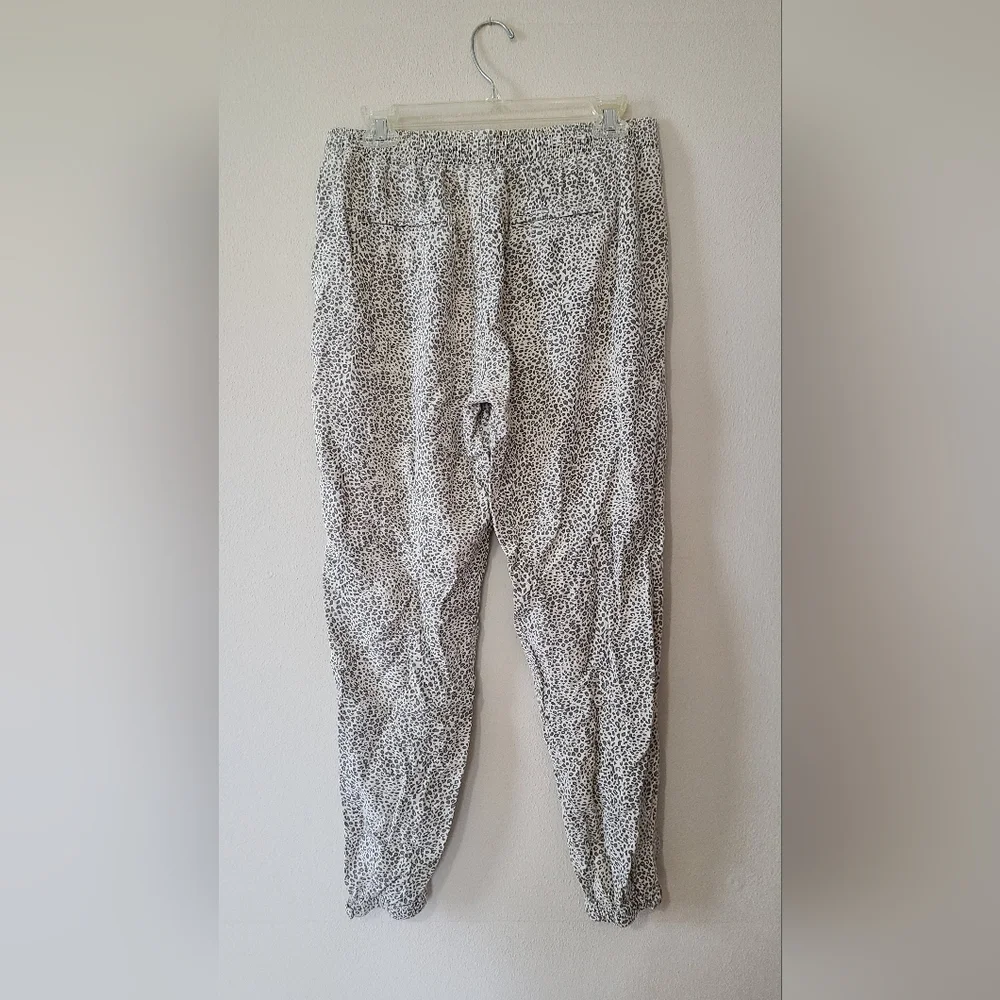 Pants - Picture 2 of 2